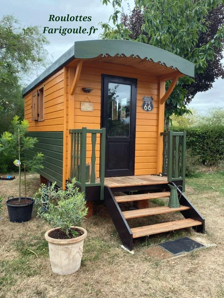 Tsigane-bois-peinture-et-naturel-ROULOTTE-FARIGOULE-03-24_1